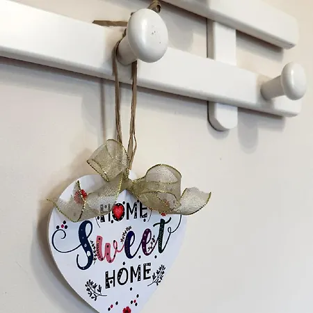 Alloggio Turistico Leonardo Home- Fiumicino Airport - Rome - Fiera Apartment Fiumicino