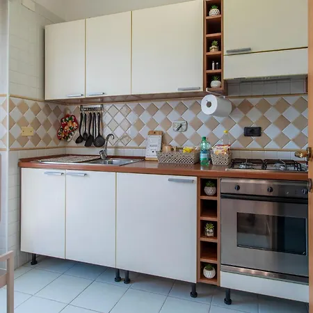 Turistico Leonardo Home- Airport, 2m In Treno- Rome, 20m In Treno- Fiera, 2m In Treno Appartement Fiumicino